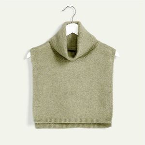 Seafoam collection neck warmer